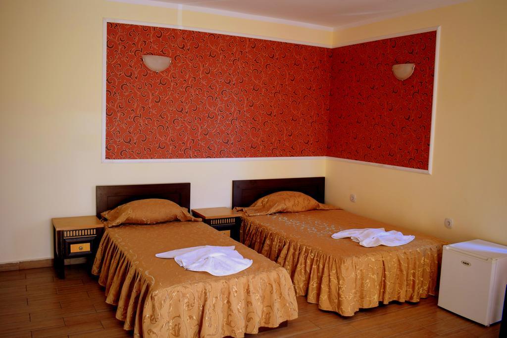 Ryor Hotel Sunny Beach Eksteriør billede
